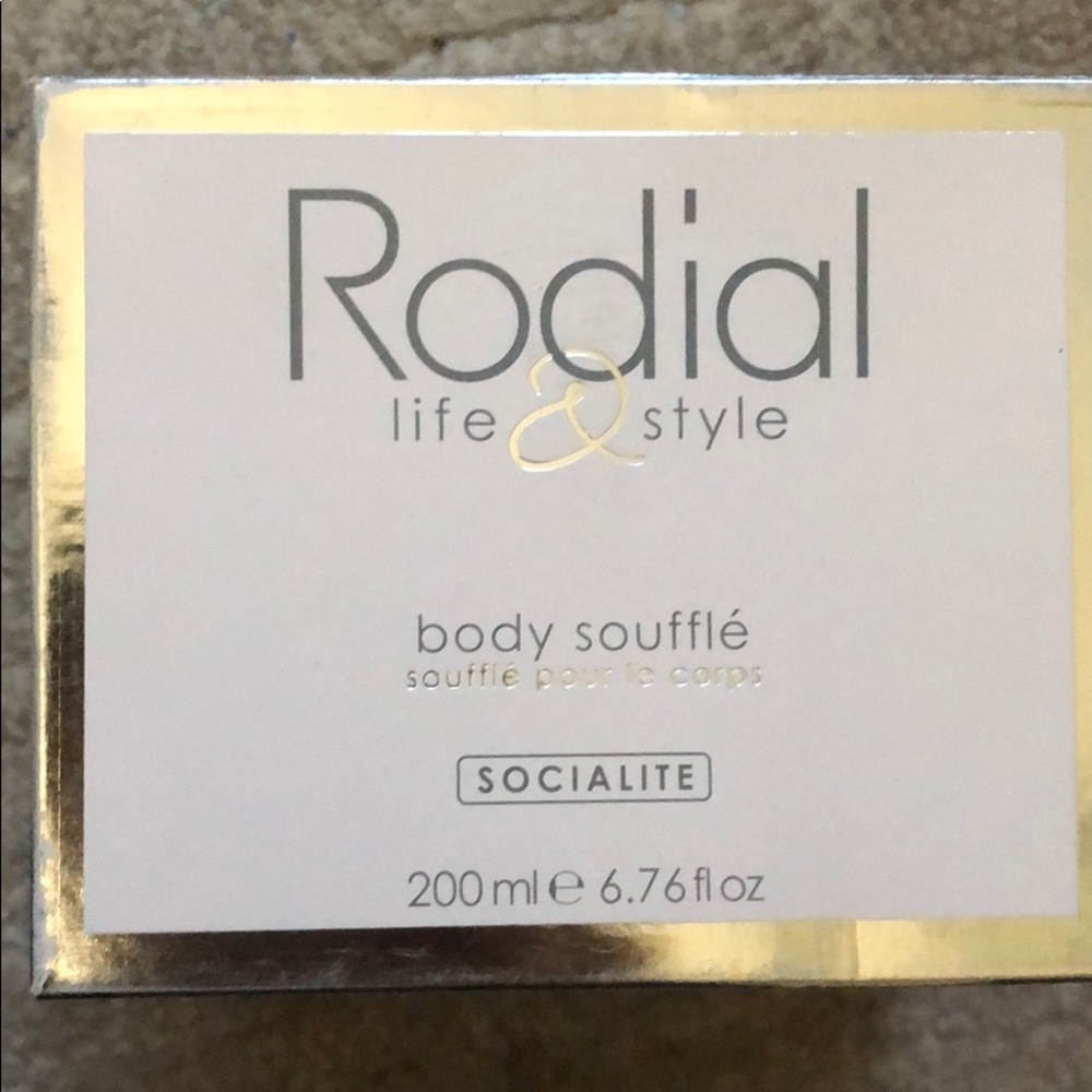 Rodial Life & Style Socialite body Souffle
